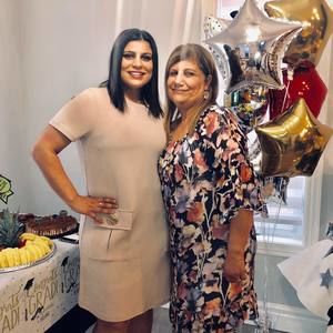 Meet your Posher, Samara